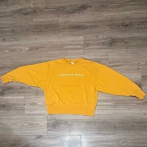 American Eagle Outfitters Mustard Crewneck Sweater